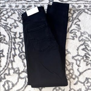 American Eagle Black Jeans Women’s Size 4
